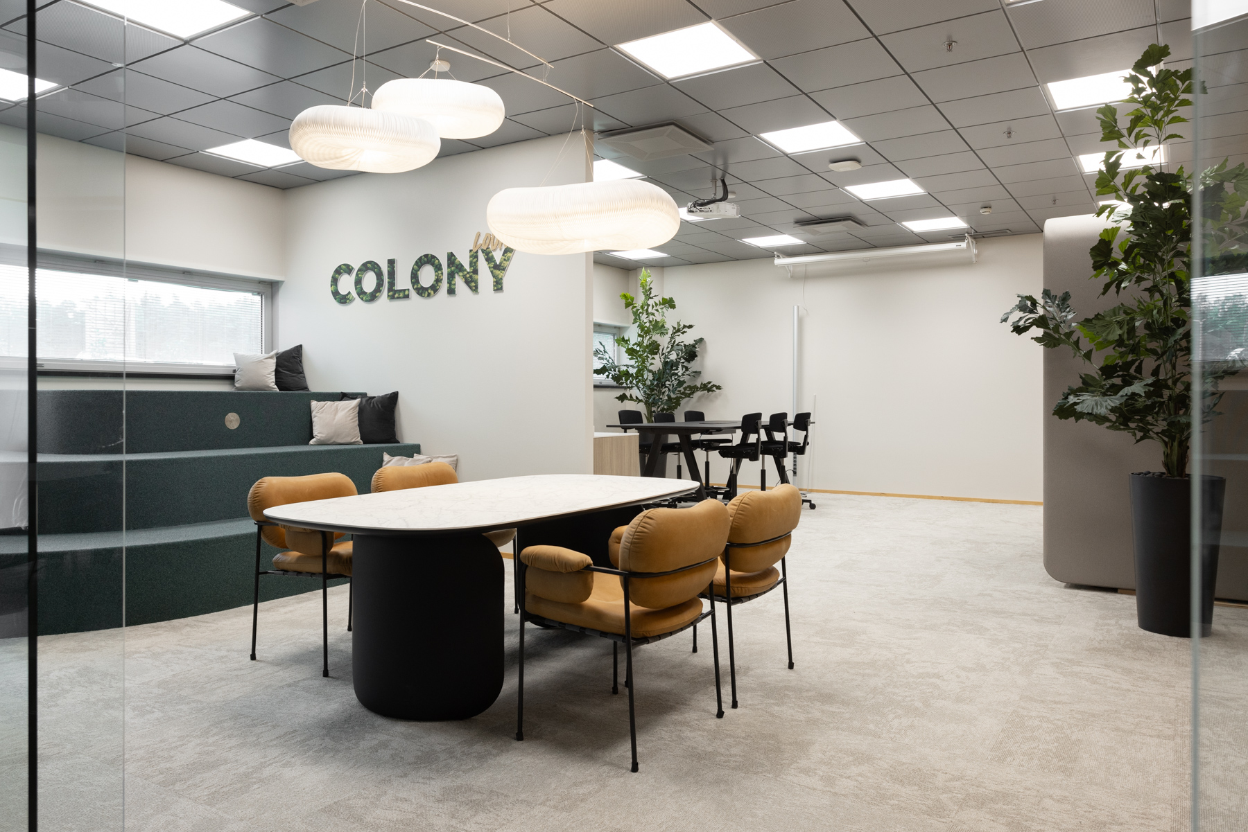 Colony Lounge